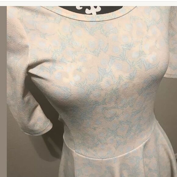 LulaRoe Peach Nicole Dress NWT - Picture 3 of 4